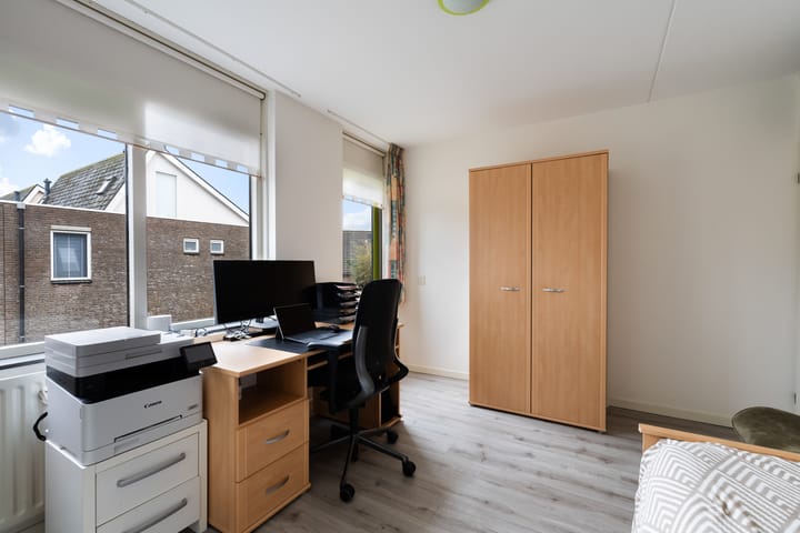 Foto 31 van Van Gochstraat 79