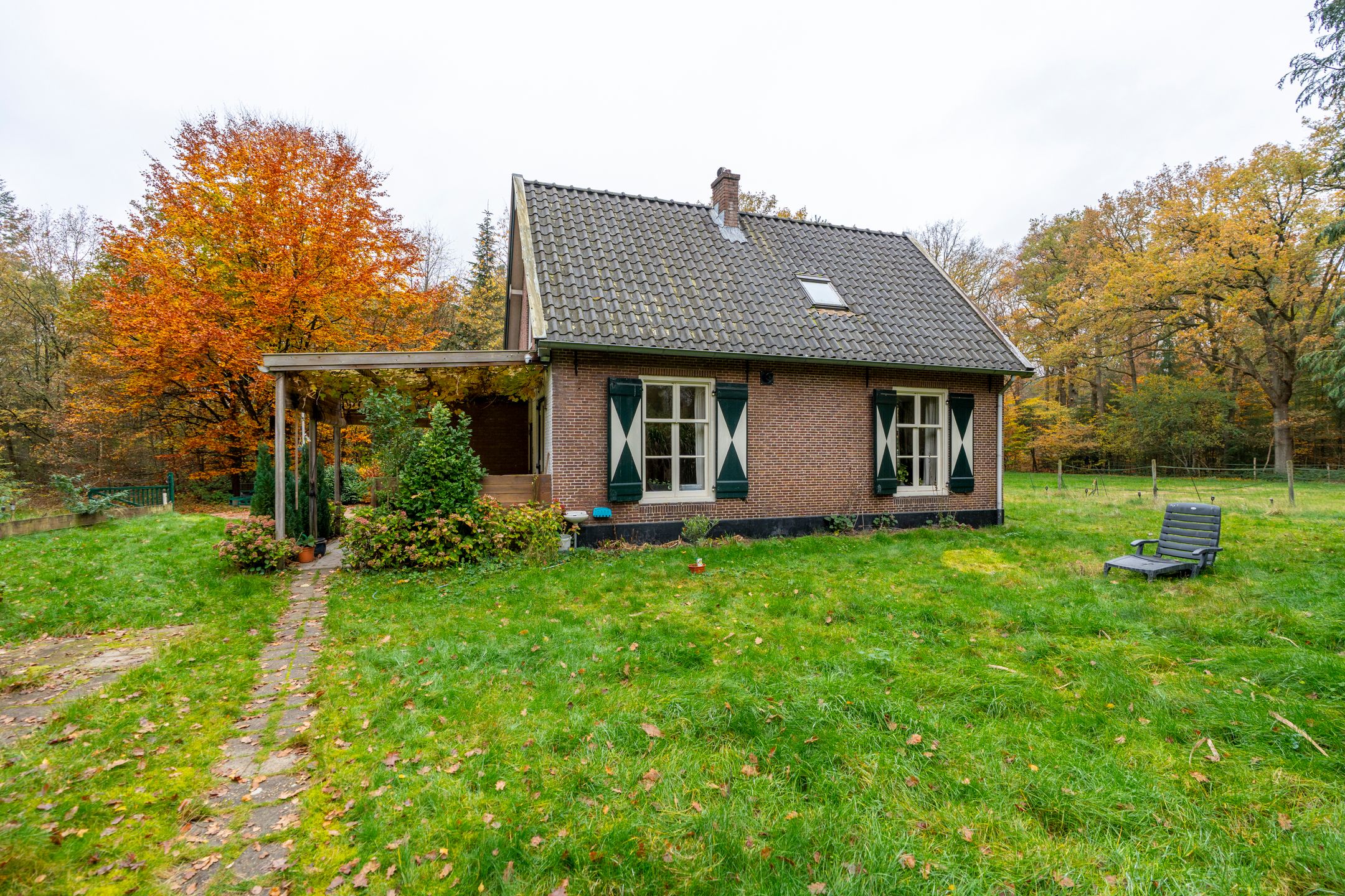 Photo 30 of Grensweg 2