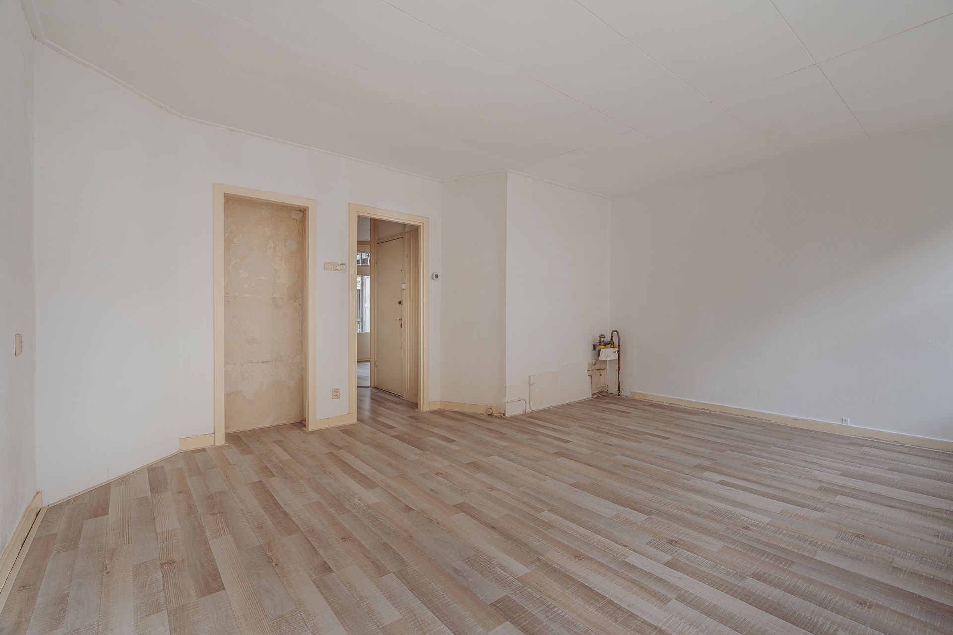 Photo 6 of Woestduinstraat 9-1