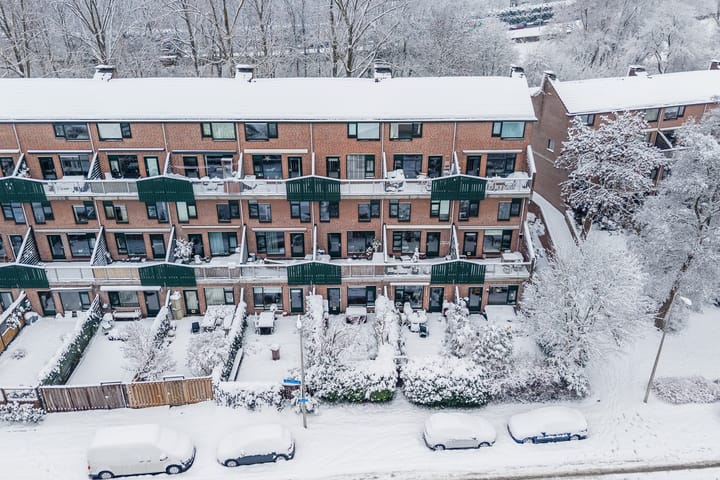 Foto 15 van Albert van Dalsumlaan 75