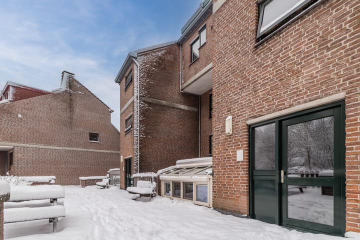 Foto 46 van Albert van Dalsumlaan 75