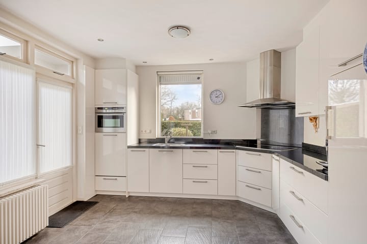 Foto 15 van Smidse 145