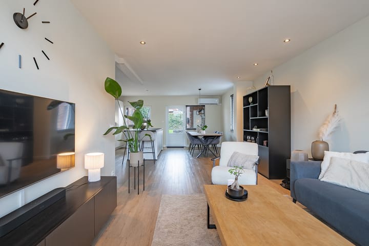 Foto 6 van Const Huygensstraat 21