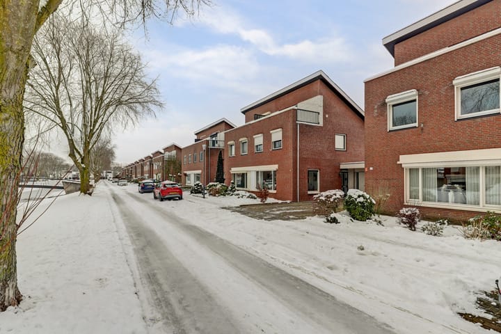 Foto 2 van Annie Romeinstraat 16