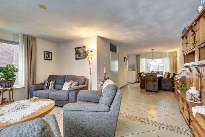 Foto 7 van Annie Romeinstraat 16