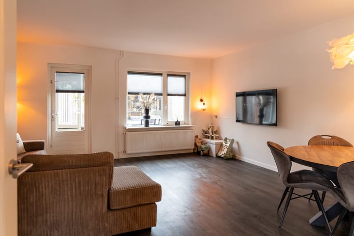 Foto 10 van Bloemersweide 79