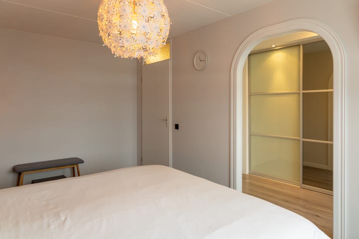 Foto 21 van Bloemersweide 79