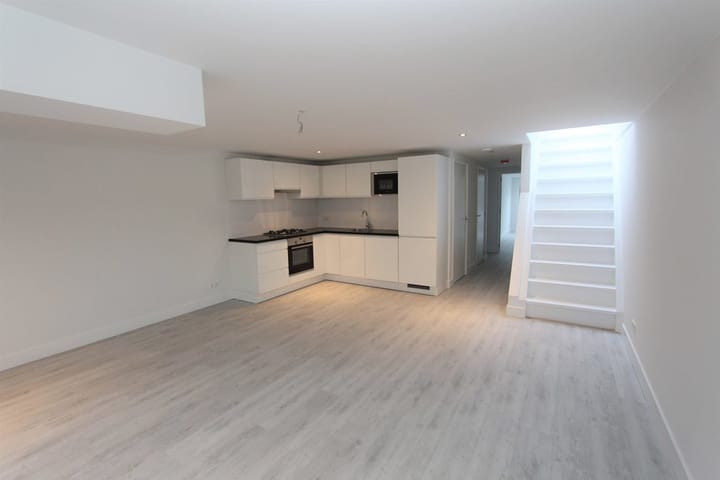 Photo 4 of Lijnbaansgracht 186-D