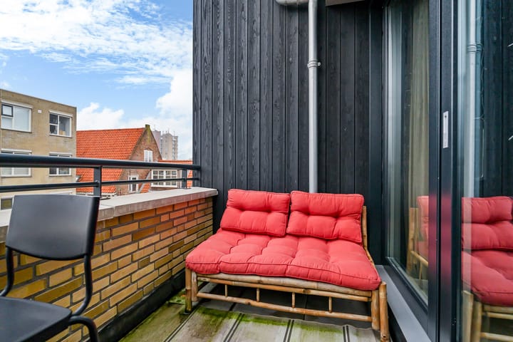 Photo 16 of Amelandsstraat 31