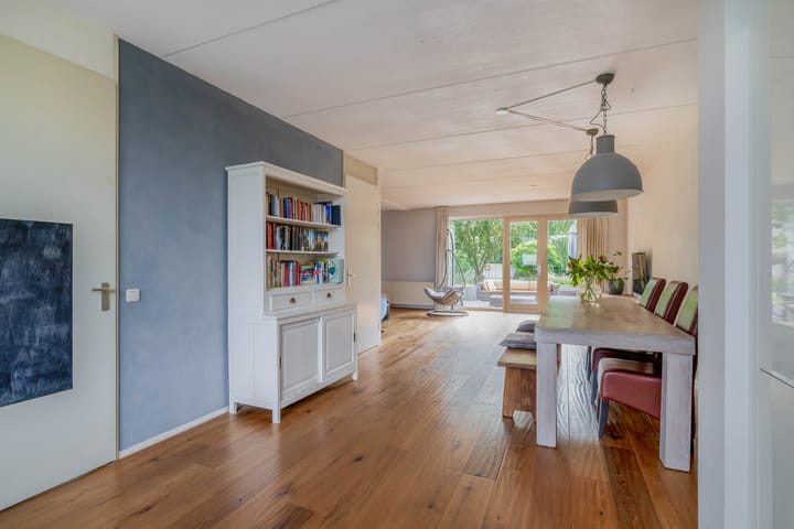 Foto 11 van Carbeel 23