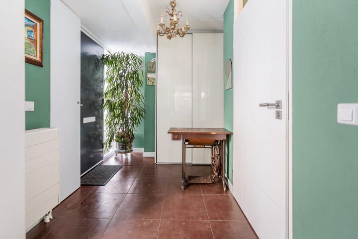 Foto 3 van Mahatma Gandhiweg 49