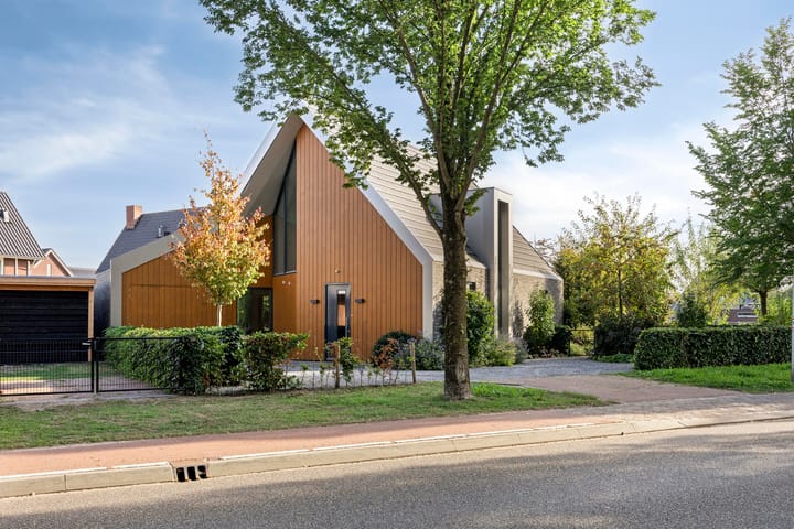 Foto 2 van Macharenseweg 25