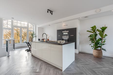 Badhuislaan 15-F tertiary image