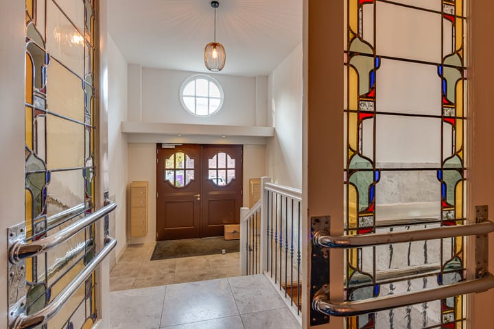 Photo 5 of Badhuislaan 15-F