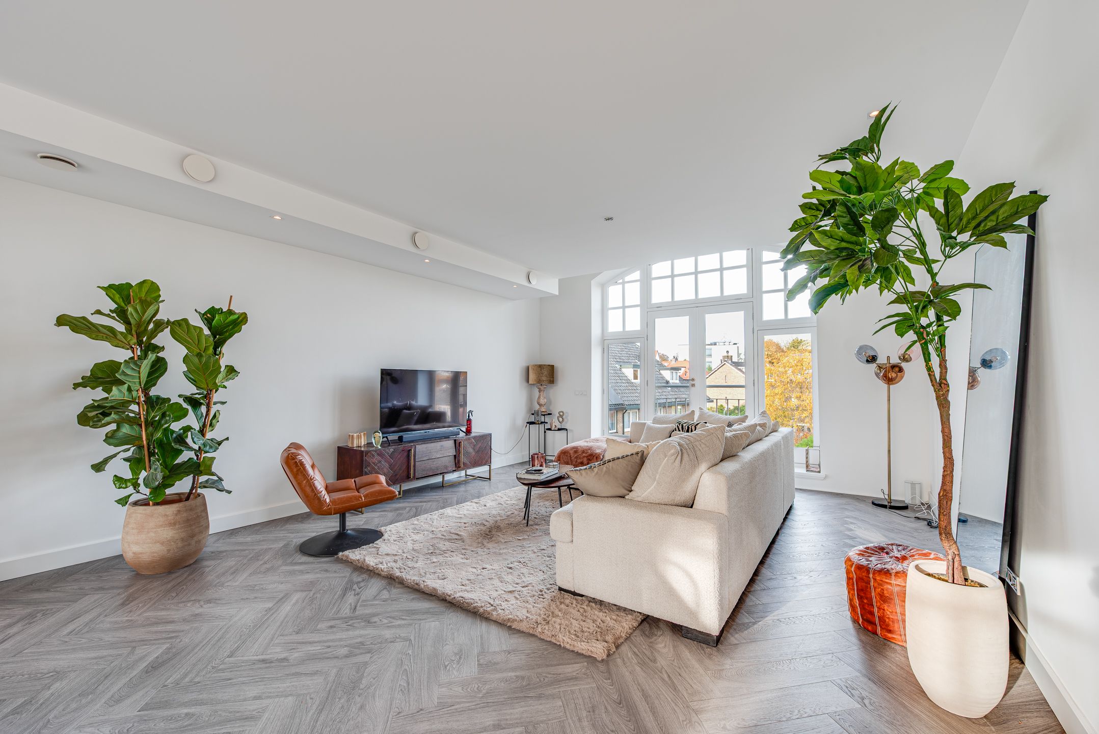 Photo 15 of Badhuislaan 15-F