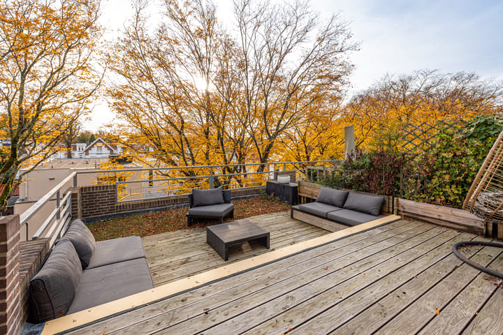 Photo 21 of Badhuislaan 15-F