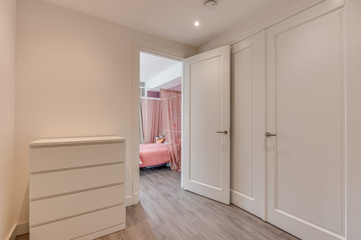 Photo 26 of Badhuislaan 15-F