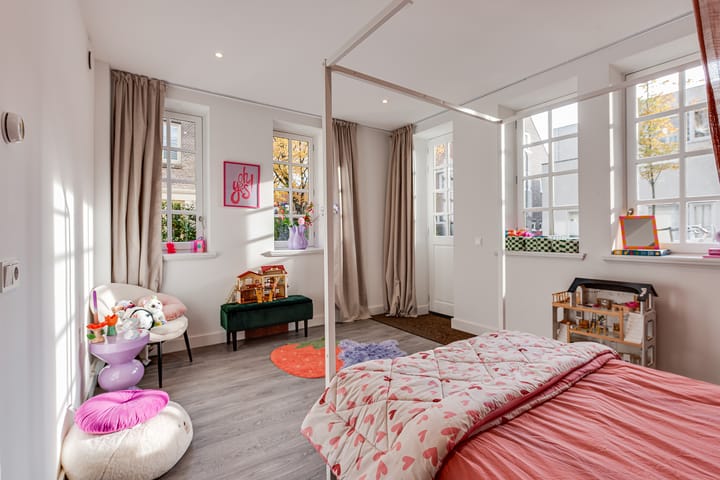 Photo 28 of Badhuislaan 15-F