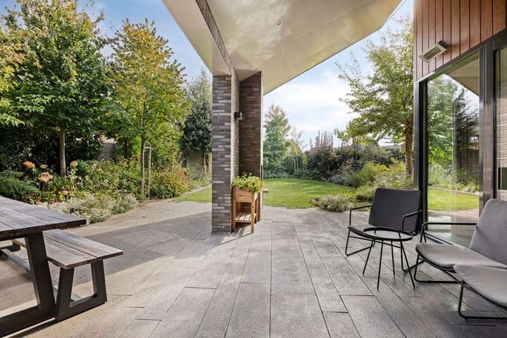 Foto 32 van Macharenseweg 25