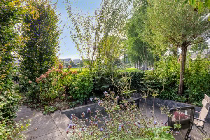 Foto 37 van Macharenseweg 25