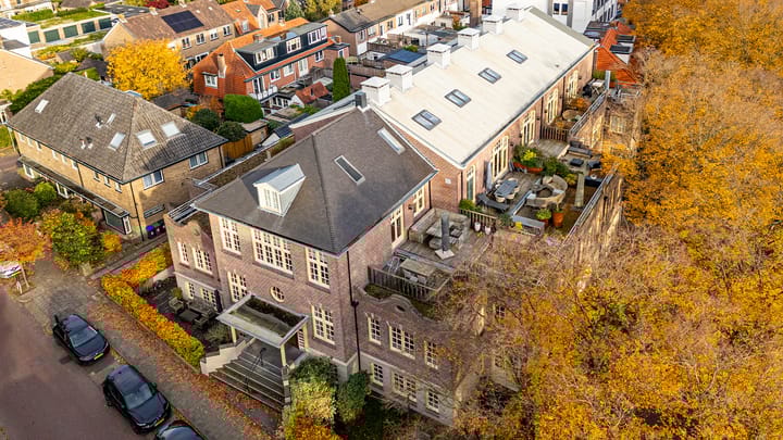 Photo 35 of Badhuislaan 15-F