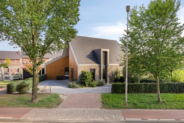 Foto 42 van Macharenseweg 25