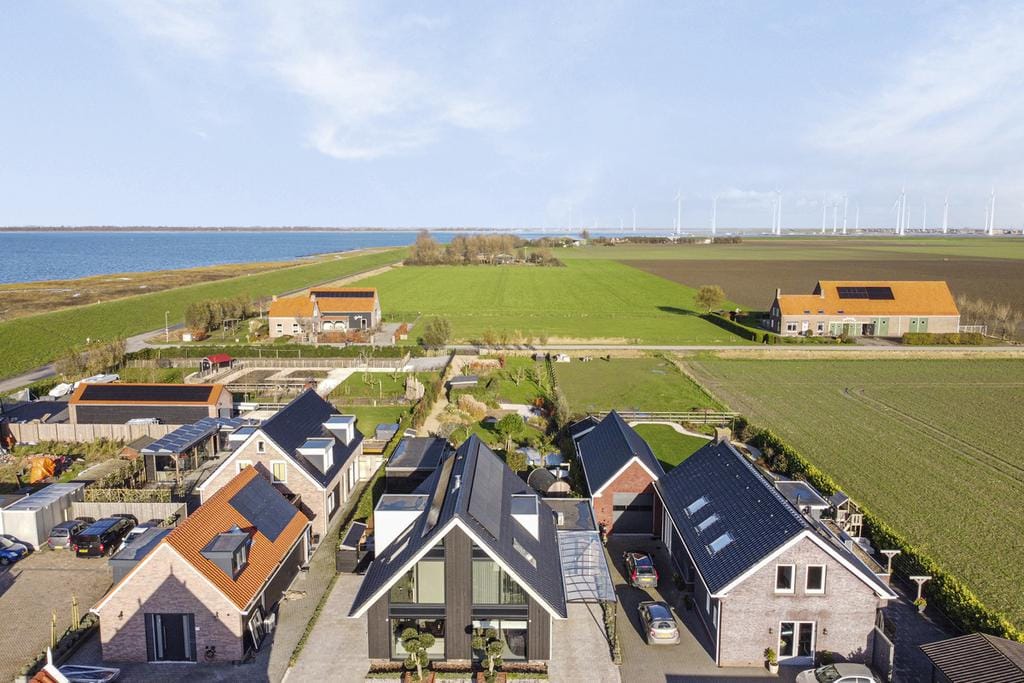 Photo 6 of Sluisweg 8-H