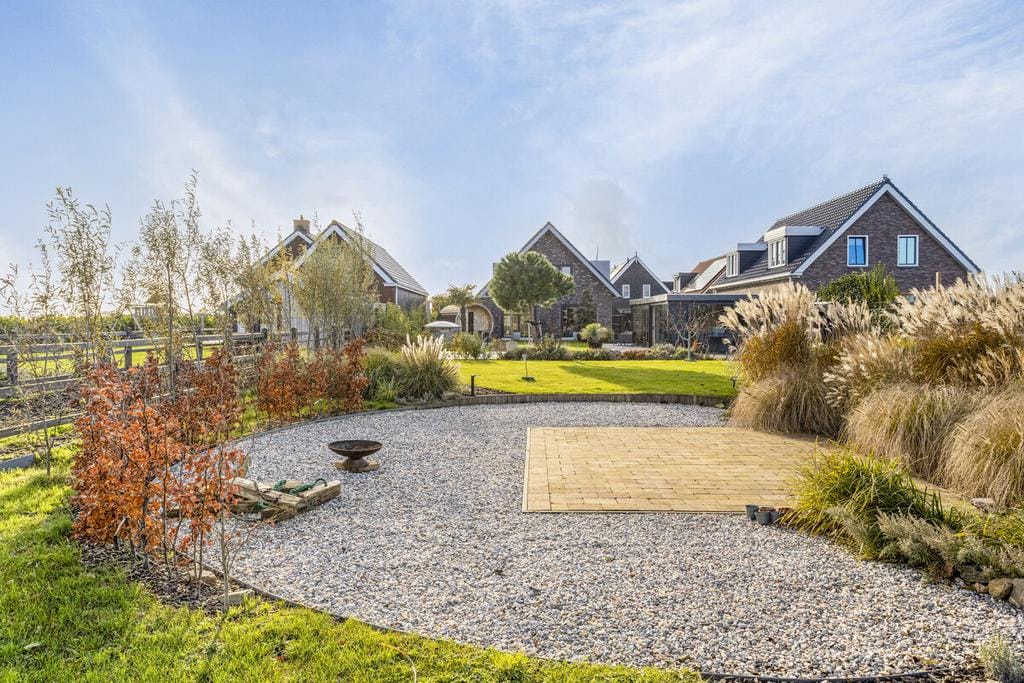 Photo 61 of Sluisweg 8-H