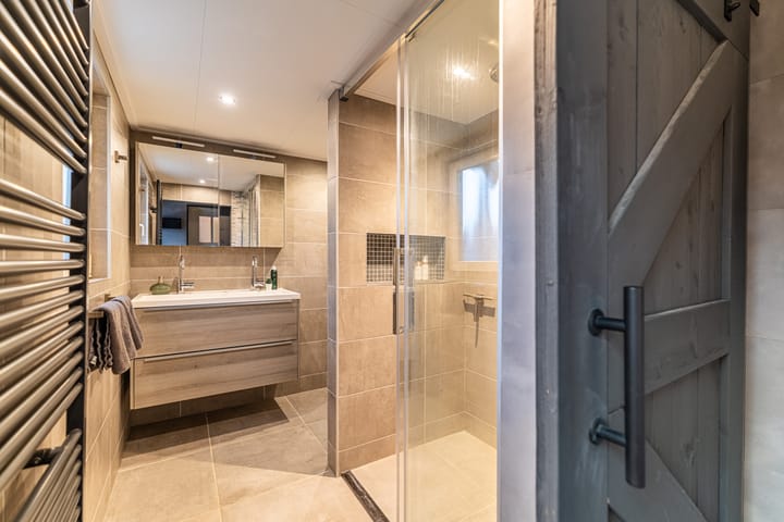 Foto 10 van Van Mislostraat 20