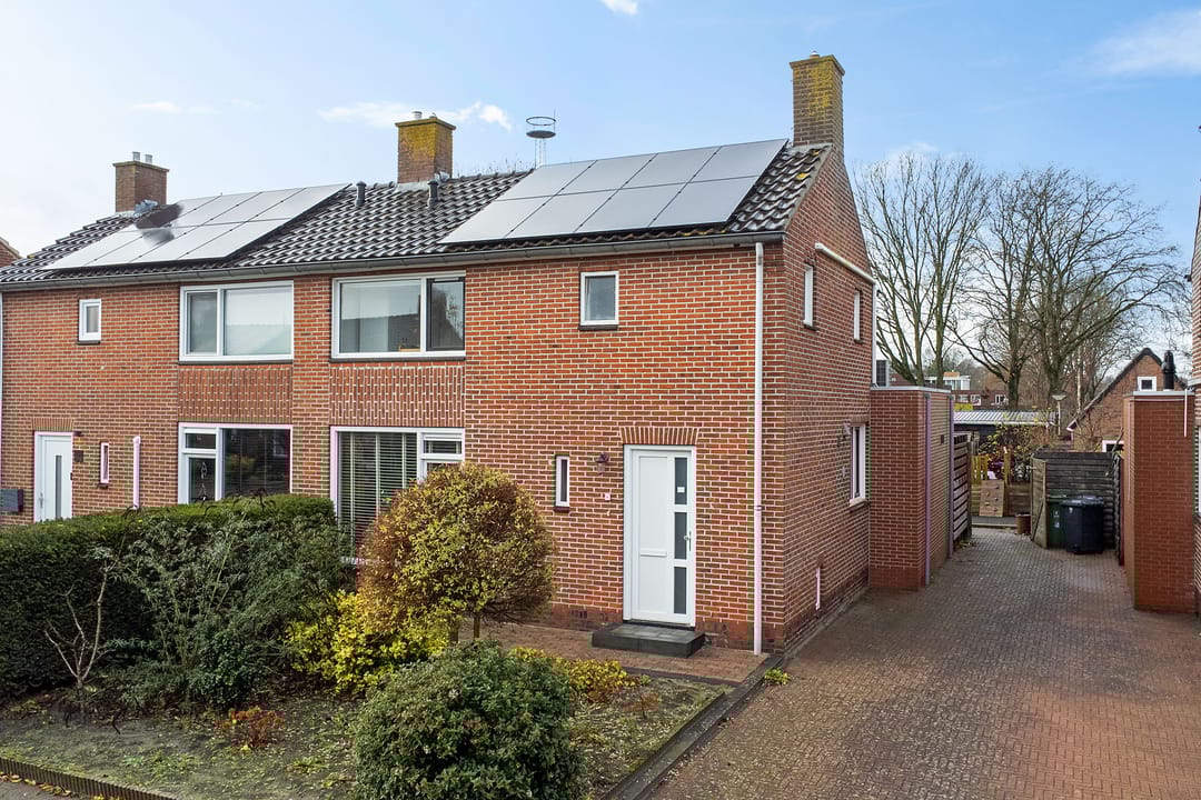 Foto 1 van Burgemeester Venemastraat 6