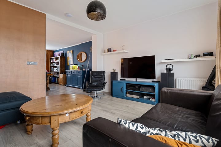 Foto 14 van Burgemeester Venemastraat 6