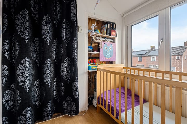 Foto 19 van Burgemeester Venemastraat 6