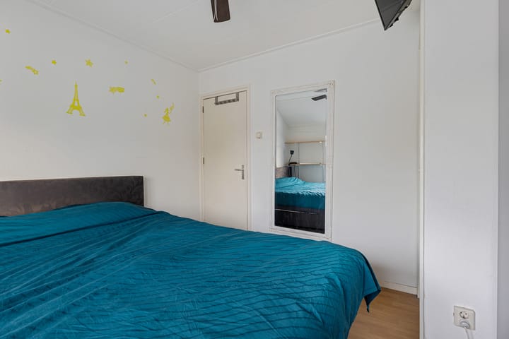 Foto 21 van Burgemeester Venemastraat 6