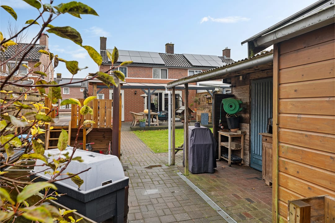 Foto 31 van Burgemeester Venemastraat 6