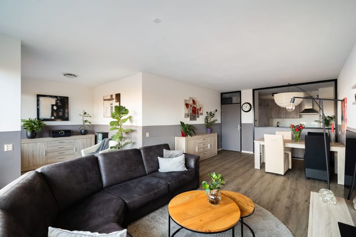 Photo 2 of Johan Willem Frisostraat 109