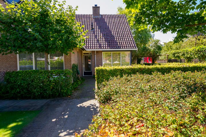 Foto 48 van de Hagen 15