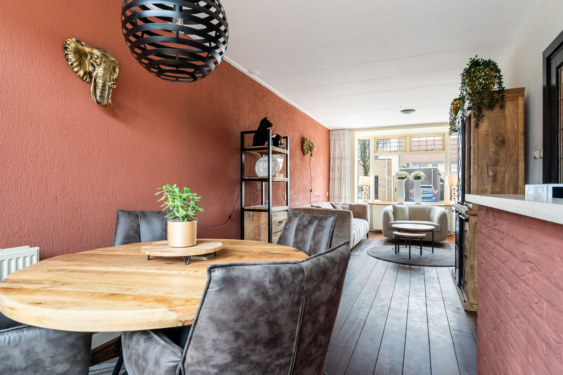 Photo 12 of Amaliastraat 35