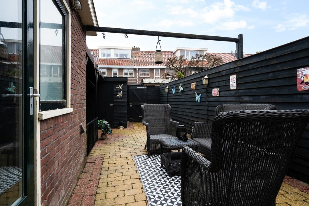 Photo 28 of Amaliastraat 35