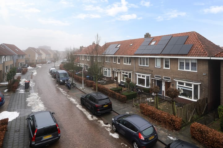 Foto 33 van Amaliastraat 35