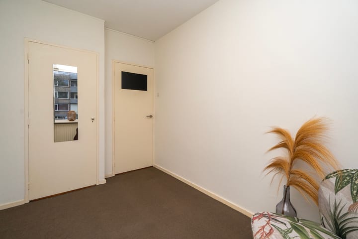 Photo 34 of Europalaan 235