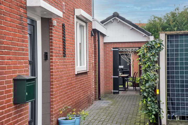 Foto 2 van Margrietstraat 3