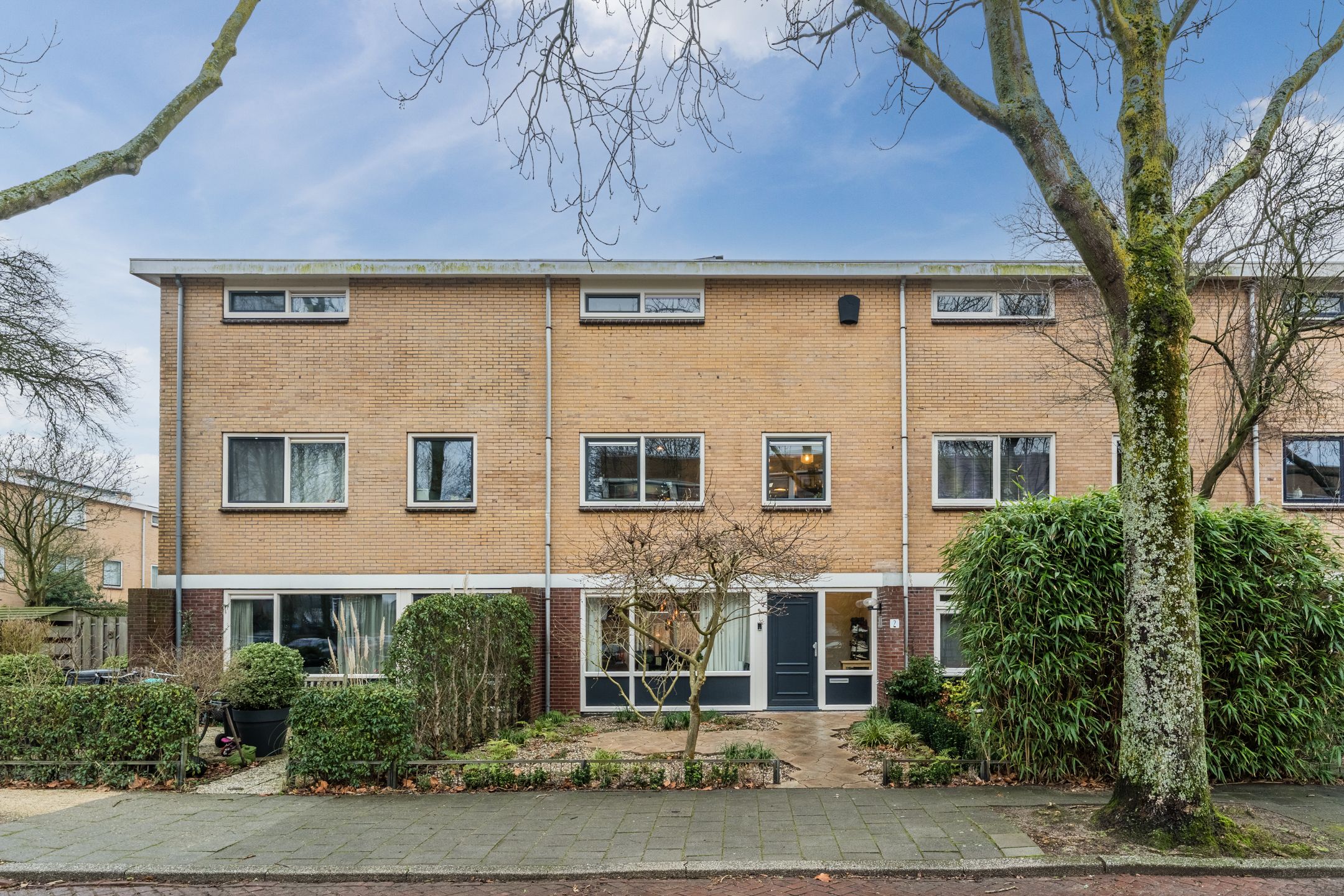 Buying a house in The Netherlands., Homeruslaan 2