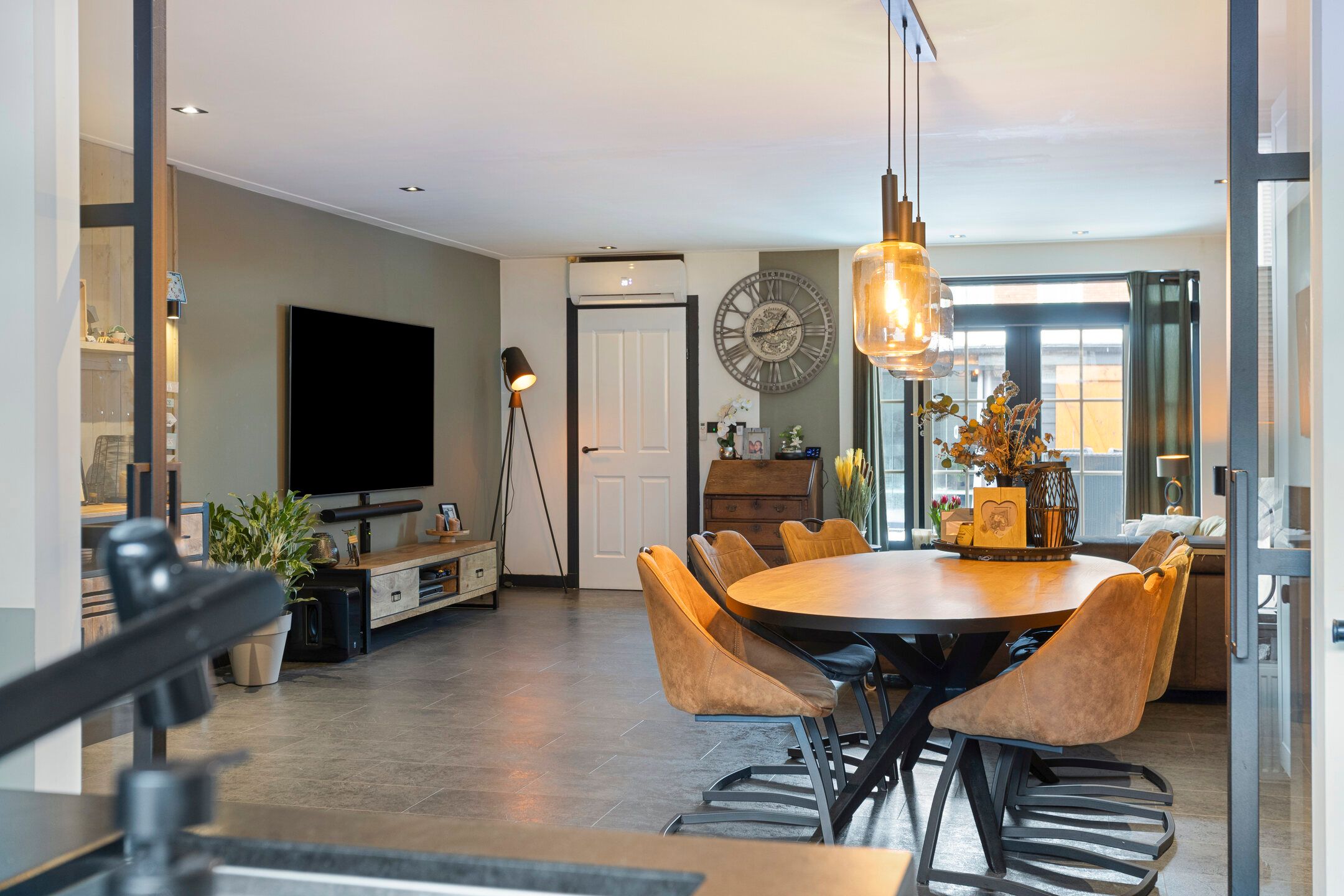 Photo 6 of Piet Heinstraat 9