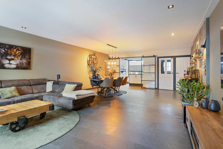 Photo 8 of Piet Heinstraat 9