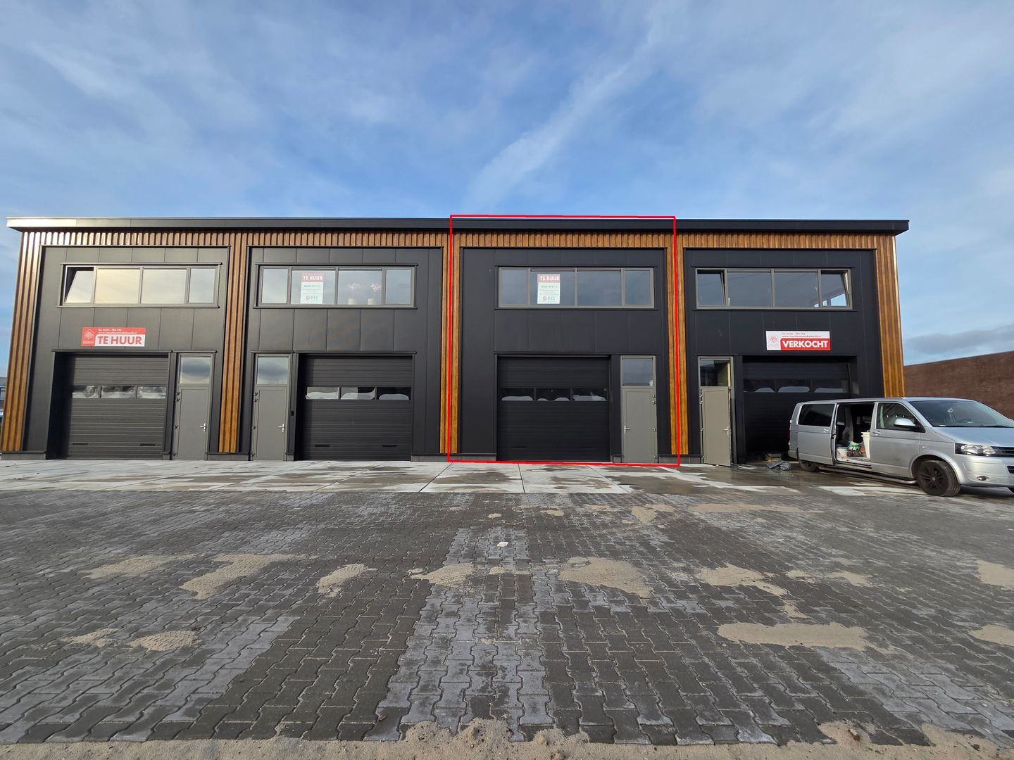 View photo 2 of J. van den Boschkade 6-14