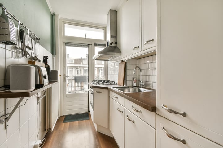 Foto 8 van Esmoreitstraat 43-3