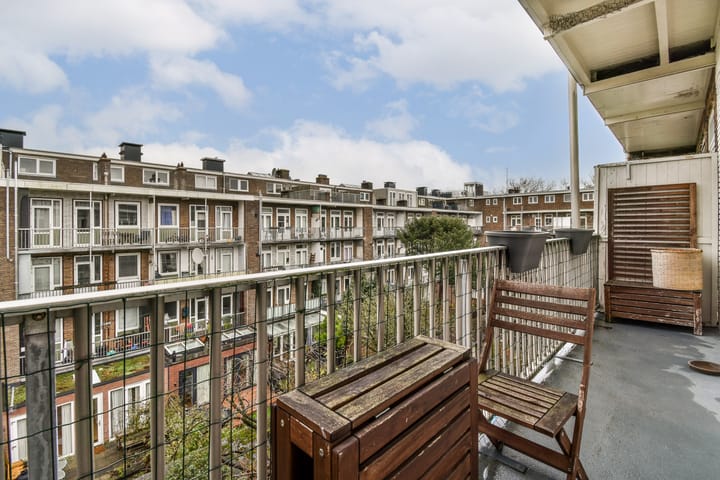 Foto 11 van Esmoreitstraat 43-3