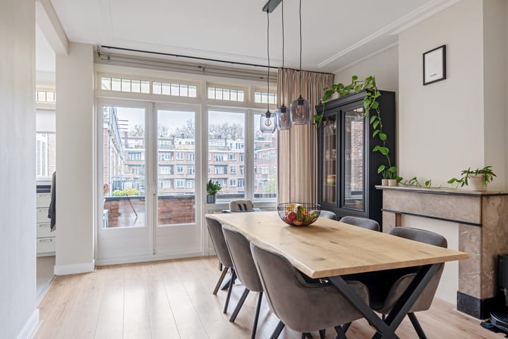 Foto 10 van Nobelstraat 111-B02