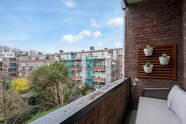 Foto 30 van Nobelstraat 111-B02