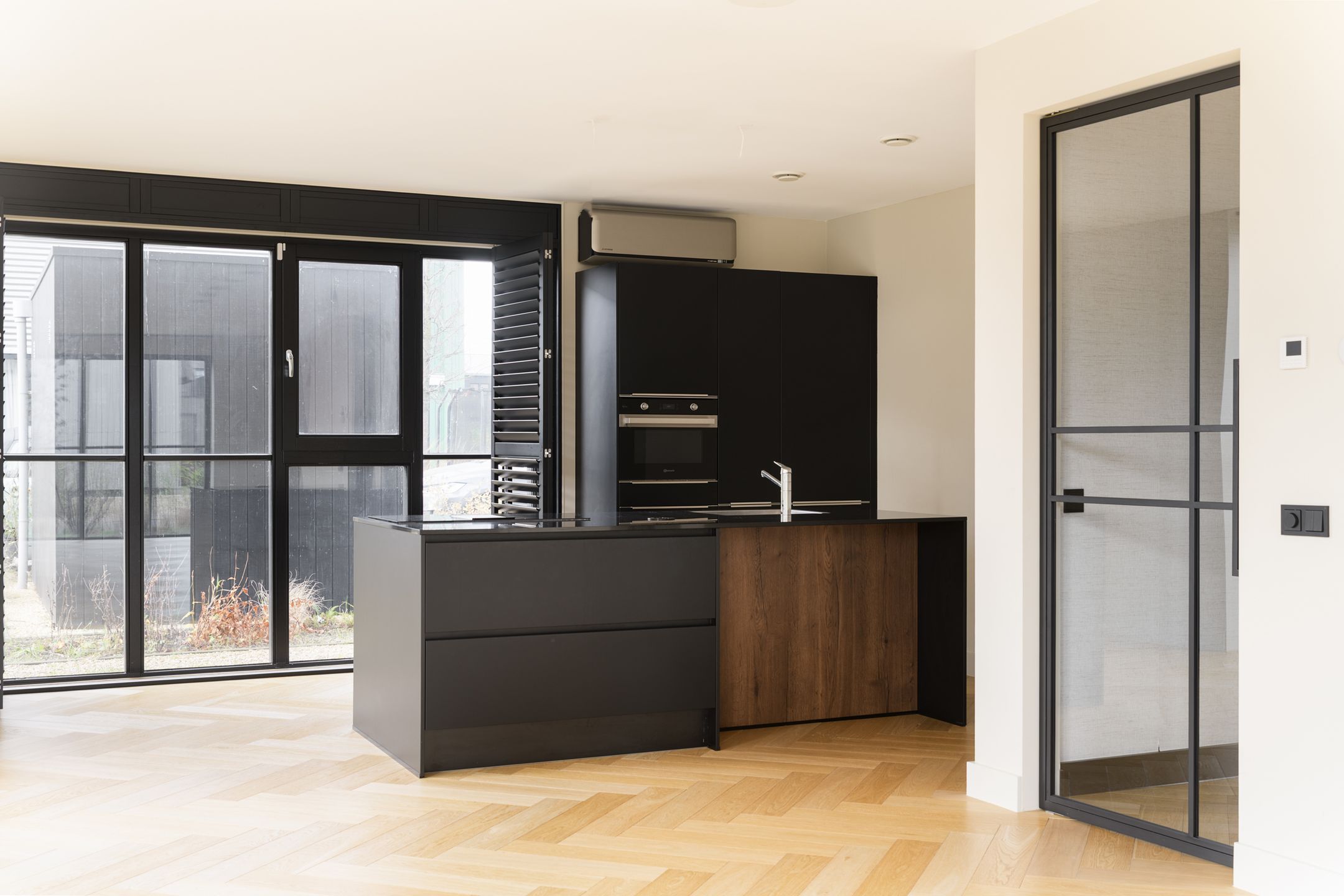 Foto 12 van Grote Lijster 7